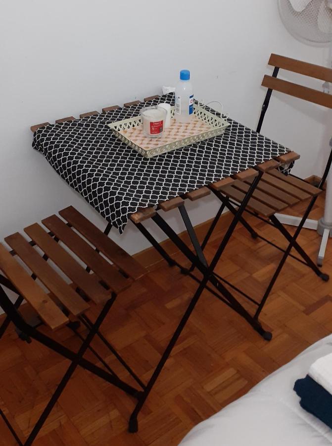 Habitacion Doble Privada En Figueres Esterno foto