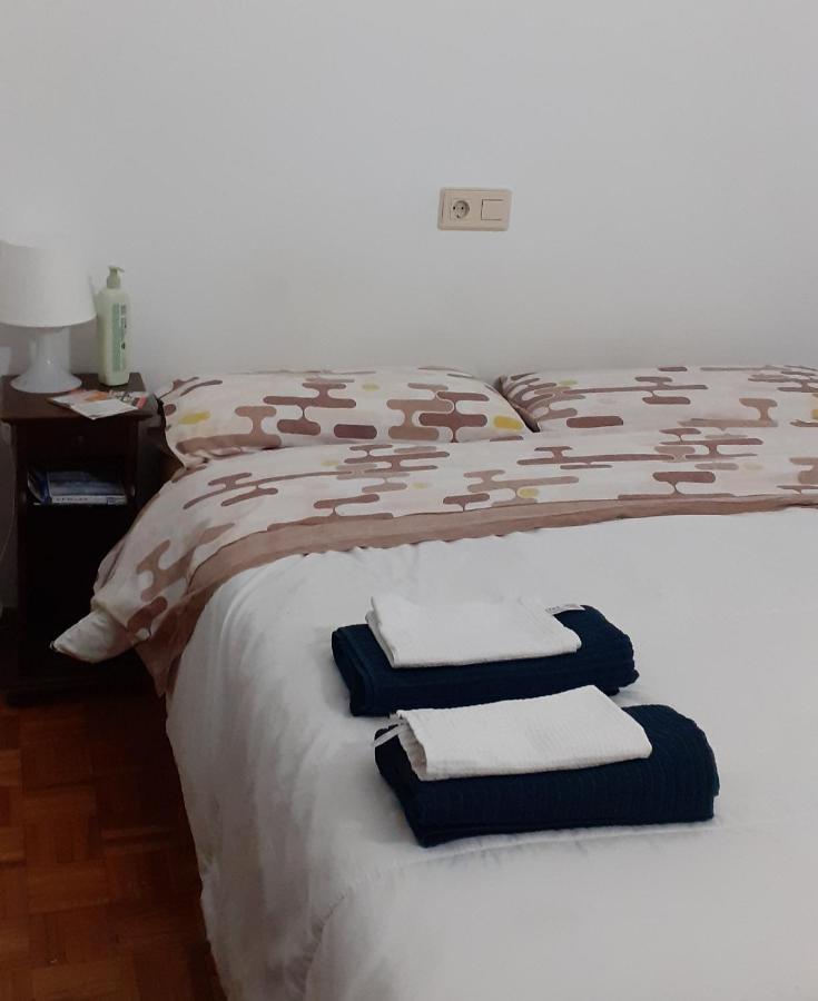 Habitacion Doble Privada En Figueres Esterno foto