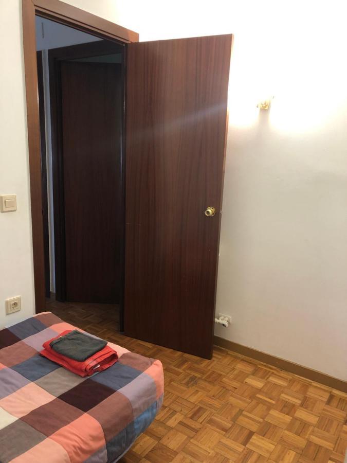 Habitacion Doble Privada En Figueres Esterno foto